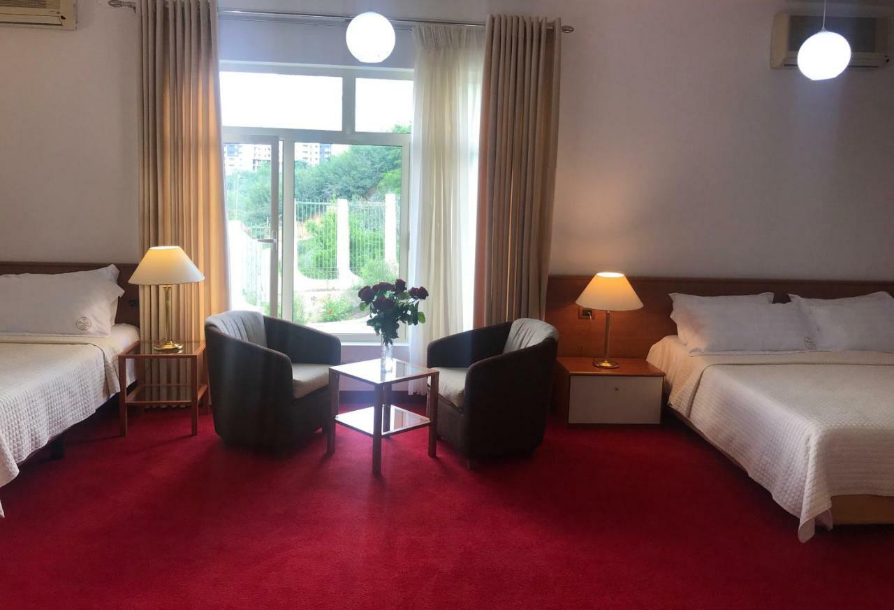 Chateau Linza Resort Tirana Exteriör bild